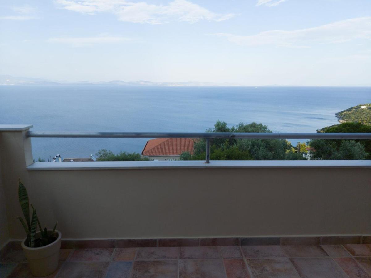 Golden Sunrise Apartment Гитио Екстериор снимка