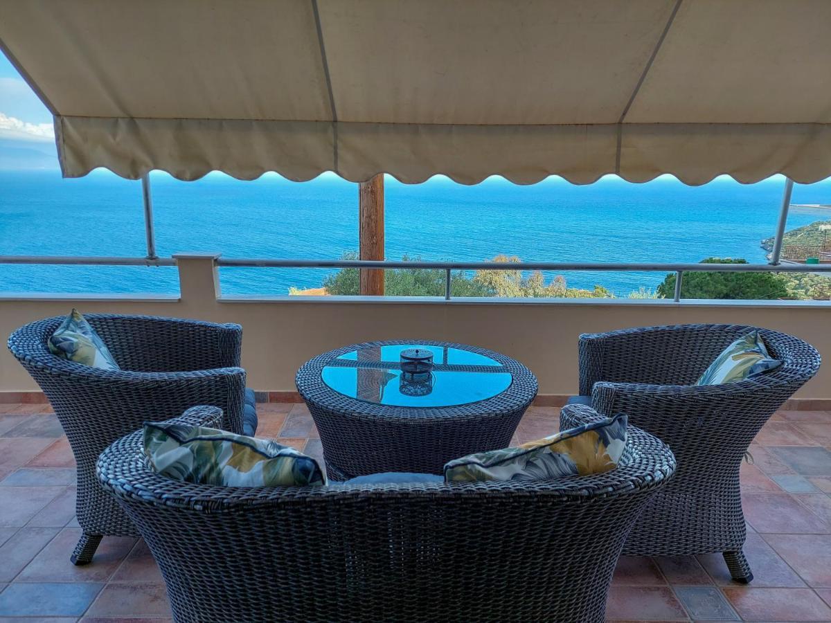 Golden Sunrise Apartment Гитио Екстериор снимка
