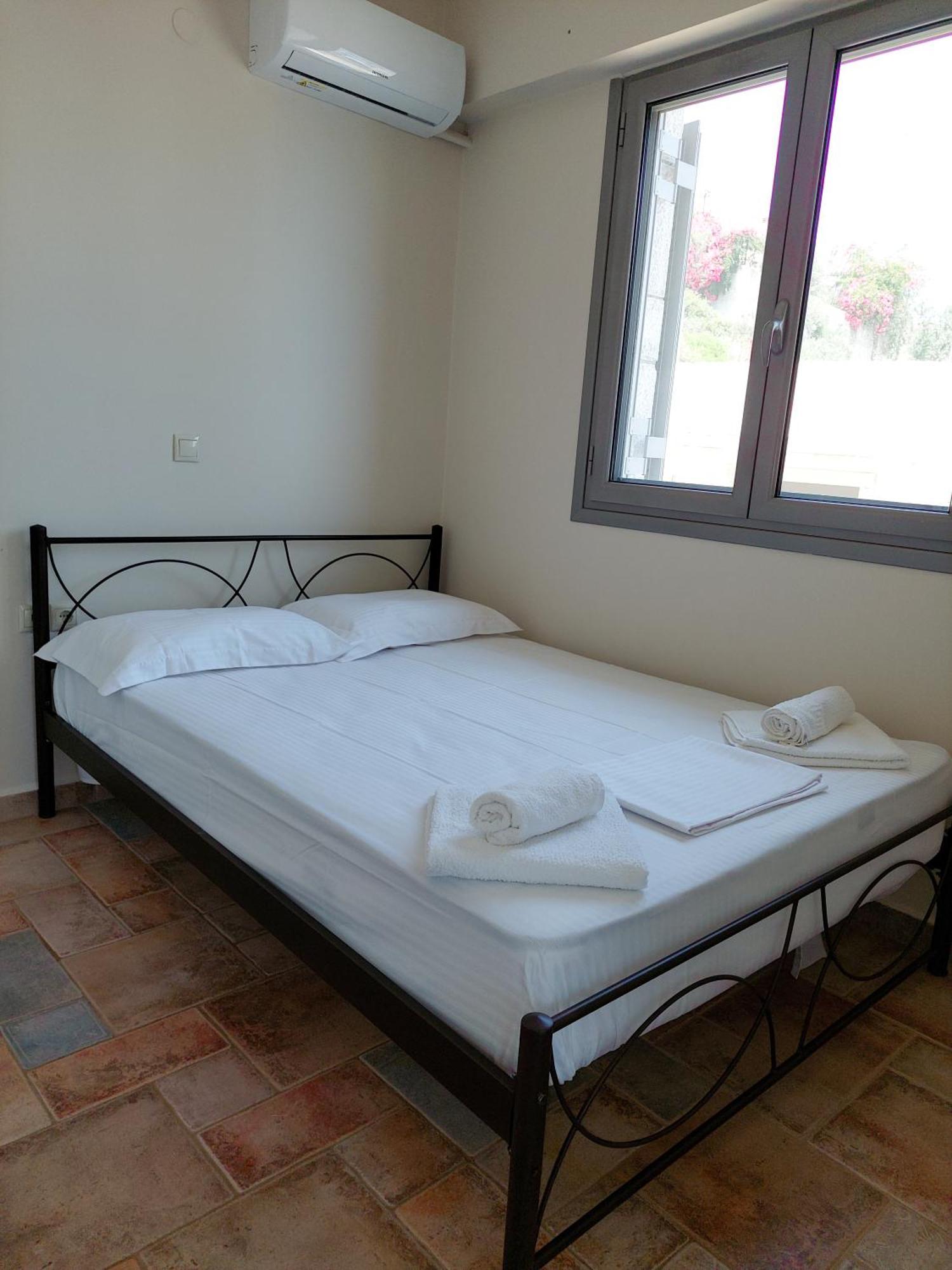 Golden Sunrise Apartment Гитио Екстериор снимка